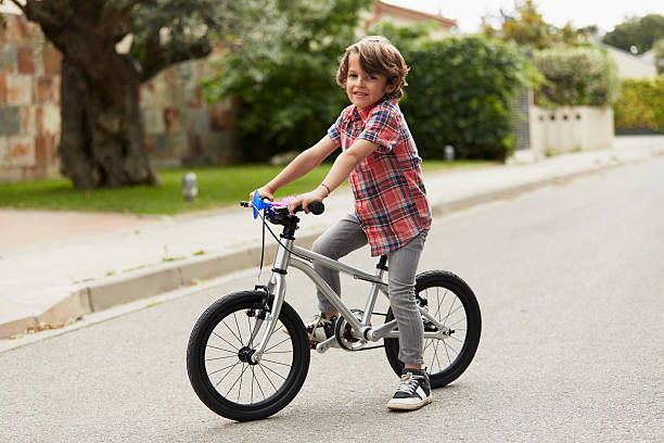 Boy cycles for 24 hours to see grandma and complain about mom. Gets lost and…